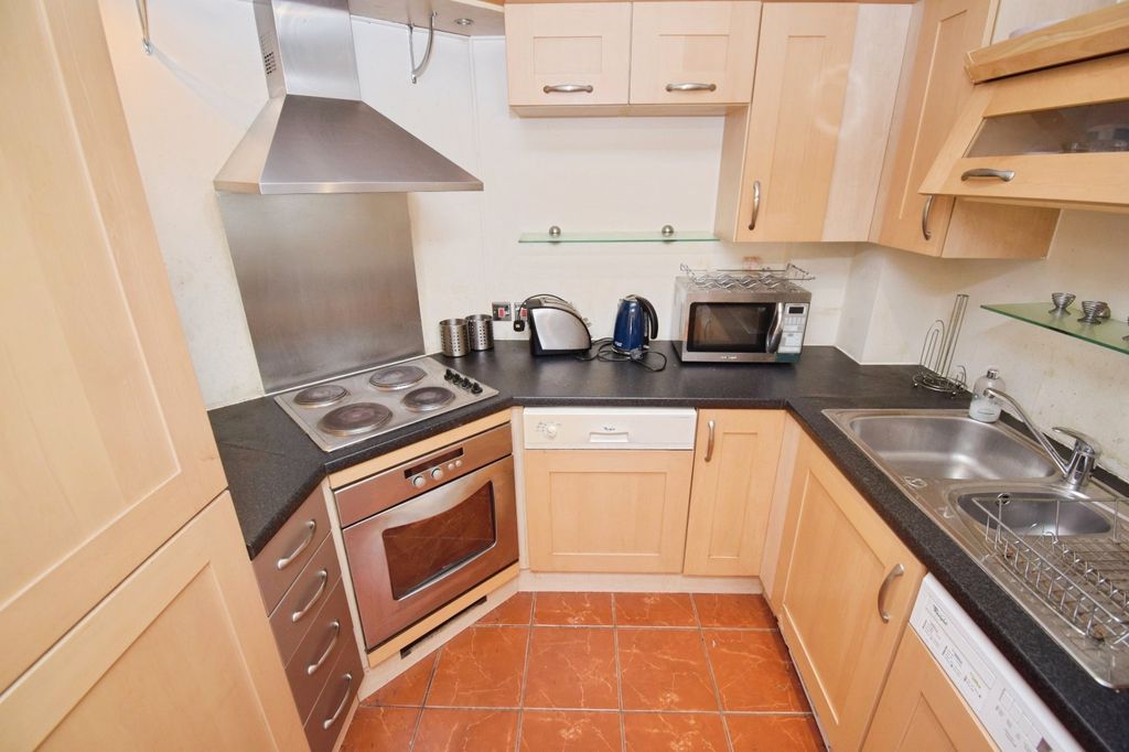 Property photo 2 of 13 Kitchen