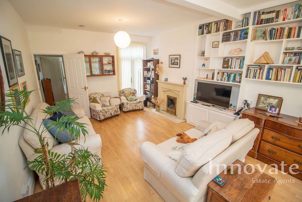 Property photo 2 of 10 Photo 1