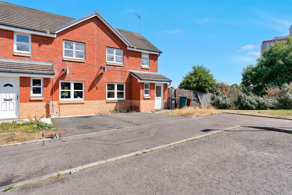 Property photo 3 of 26