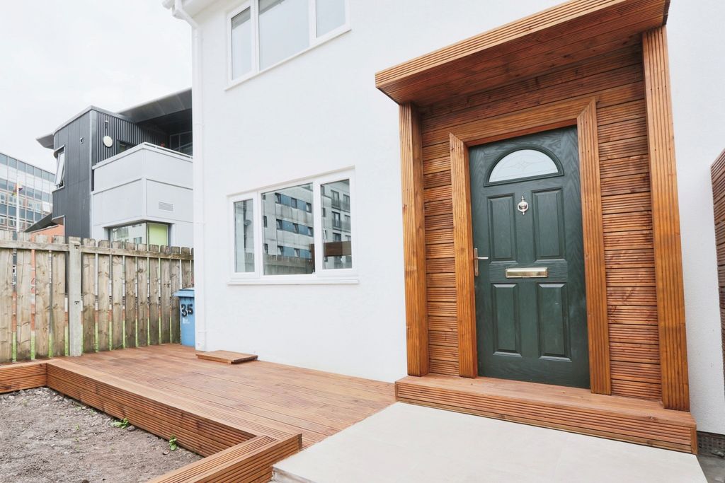 Property photo 1 of 10 3564753