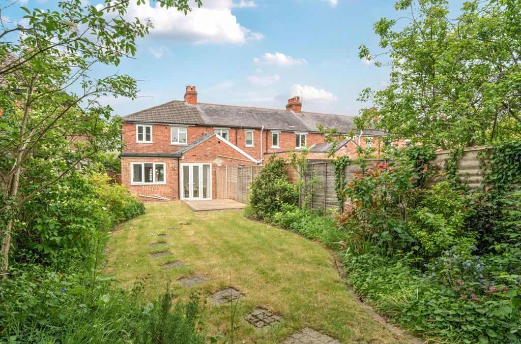 Property photo 1 of 22