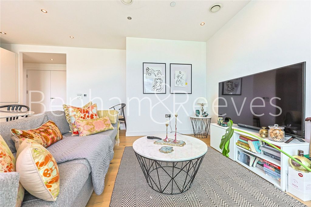 Property photo 3 of 17 Picture No. 03