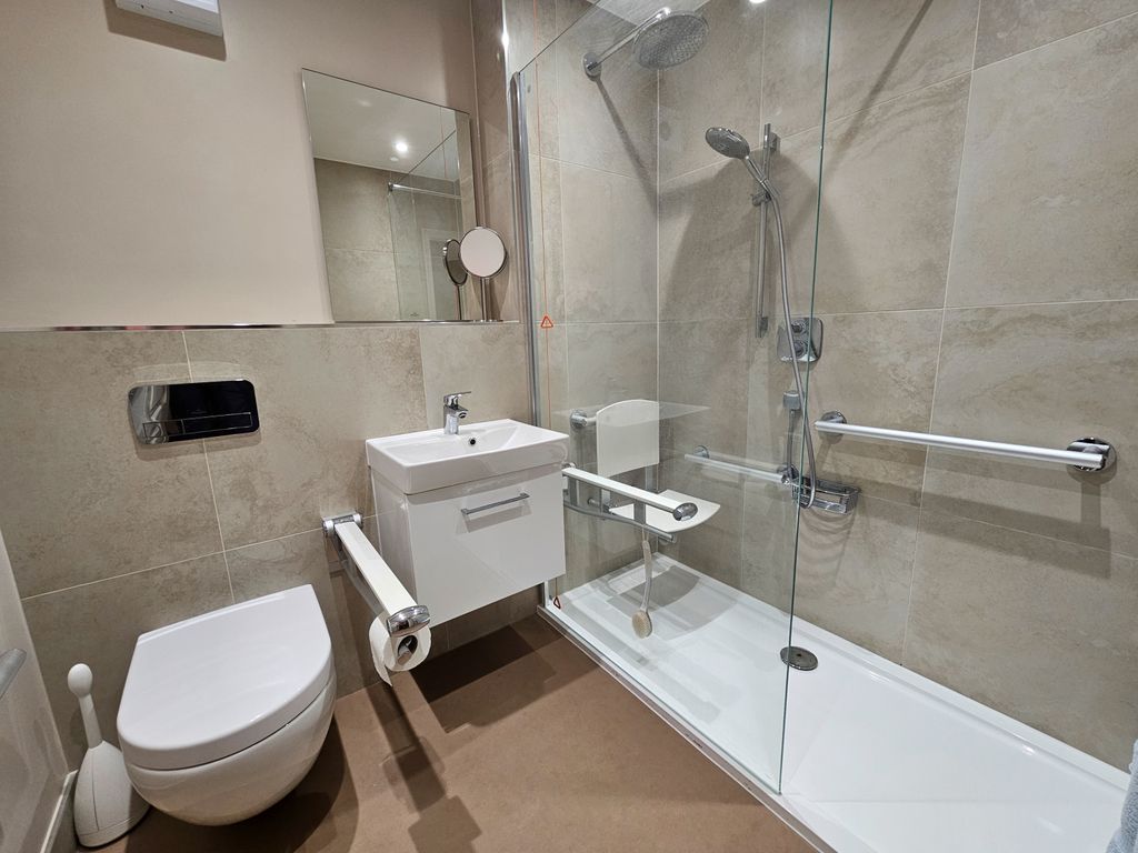 Property photo 1 of 12 Picture No. 08