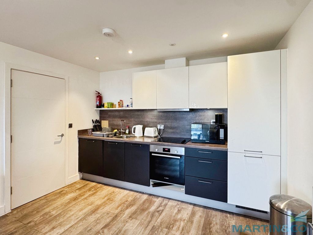 Property photo 2 of 12 73107Fb1-0-4Fb9-B72F-8964924Ff972-3269-00000151Ea0