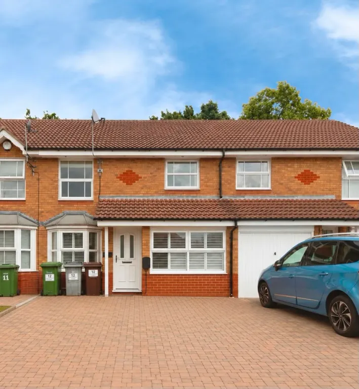 Property photo 1 of 34