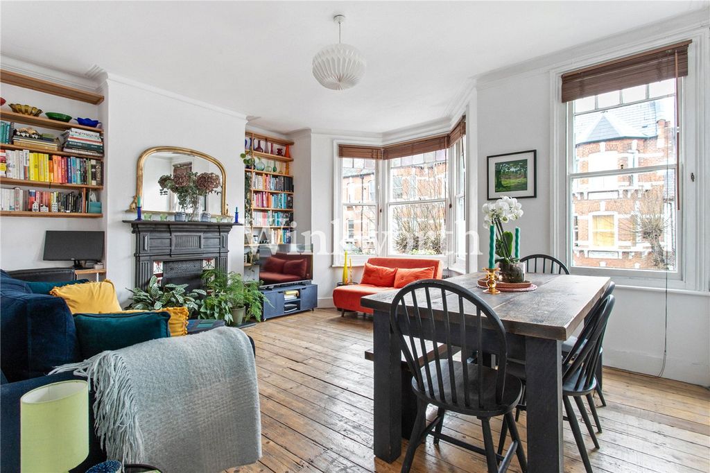 Property photo 2 of 16 Picture No. 08