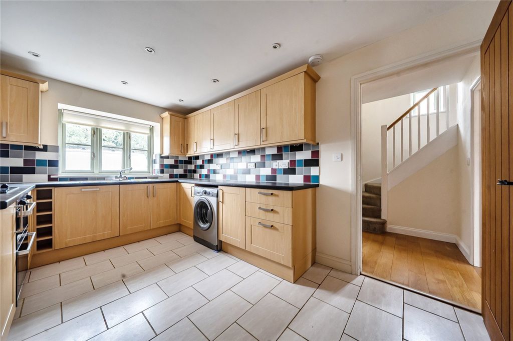 Property photo 3 of 22 Picture No. 39