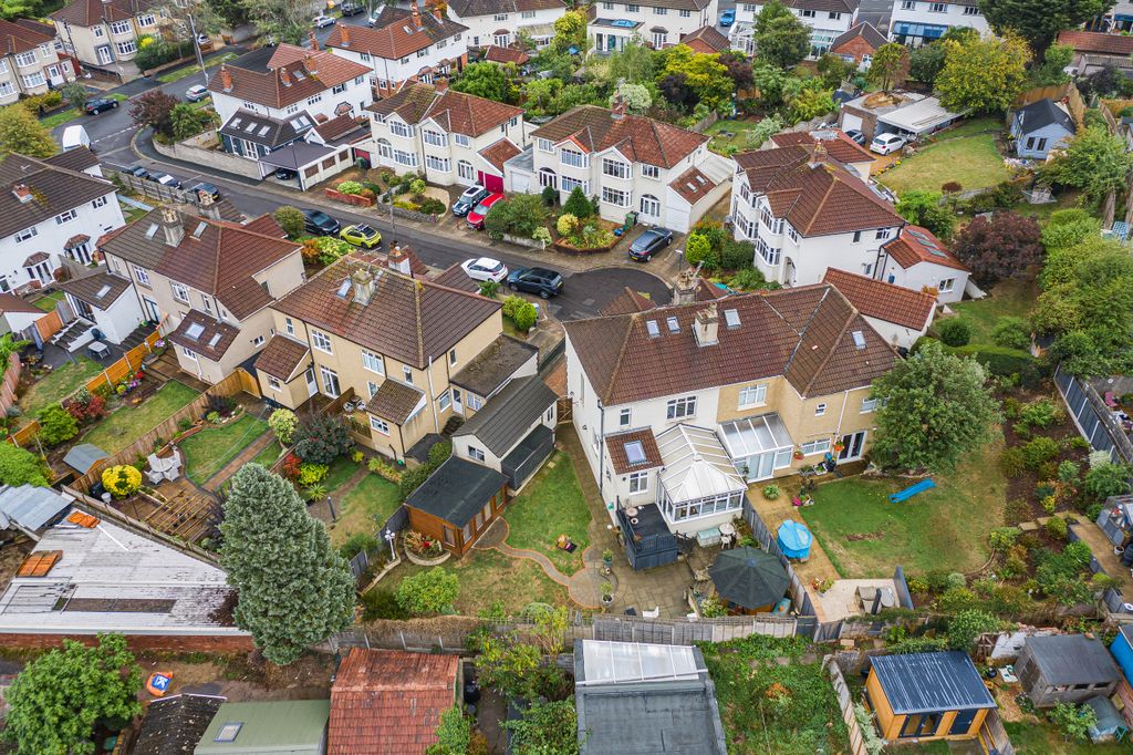 Property photo 3 of 38 Drone