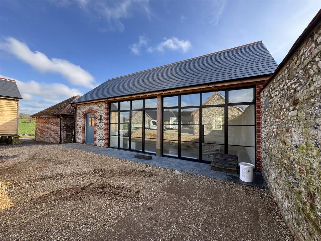 Property photo 1 of 8 Img_4108.Jpeg