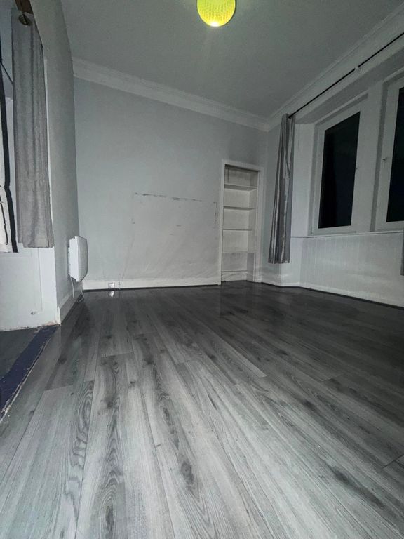 Property photo 3 of 4