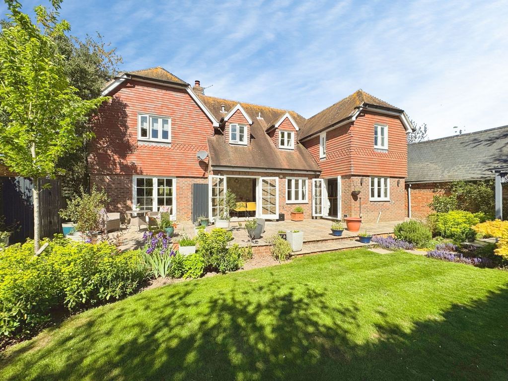 Property photo 2 of 30