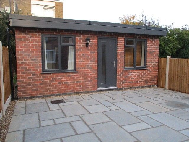 Property photo 2 of 9 (Main)