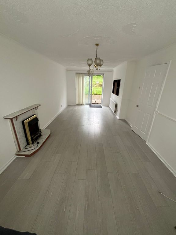 Property photo 3 of 8 Living Room