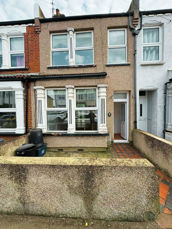 Property photo 1 of 12