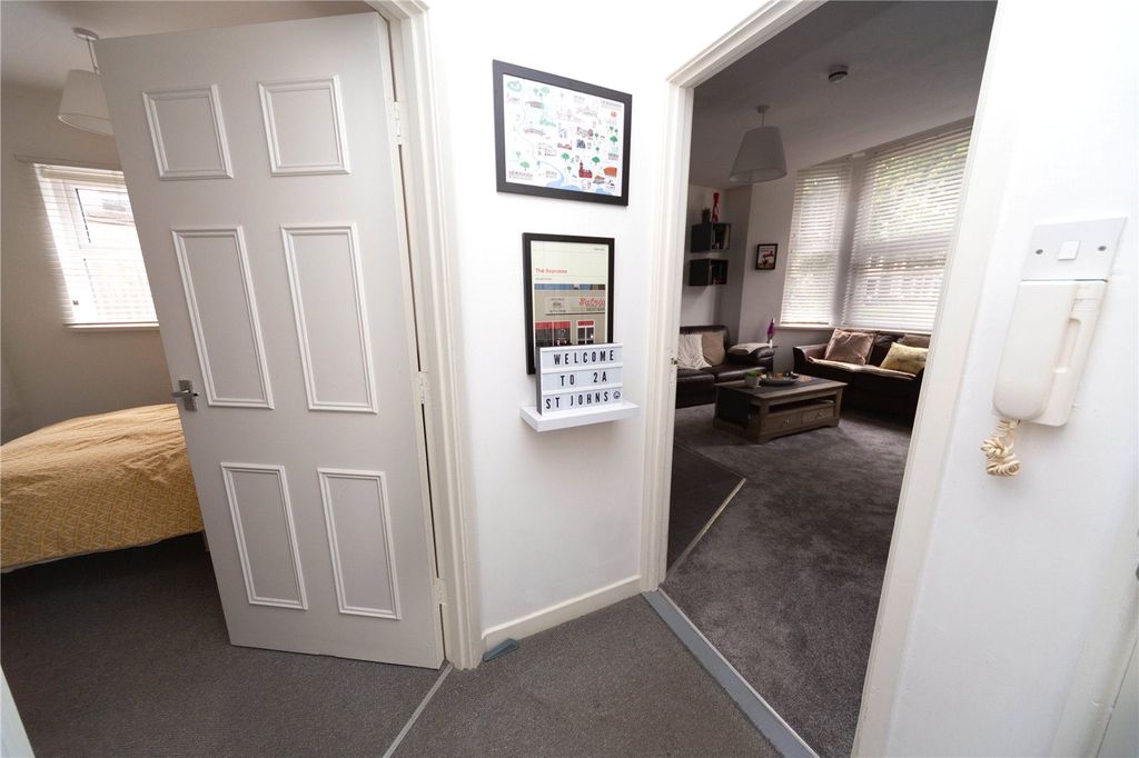 Property photo 2 of 14 Picture No. 09