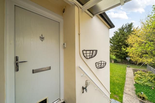 Property photo 1 of 18 External