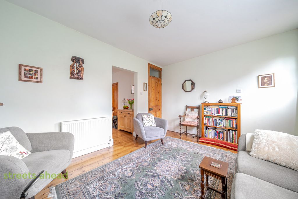 Property photo 2 of 12 1037Ab59-8c9F-489...