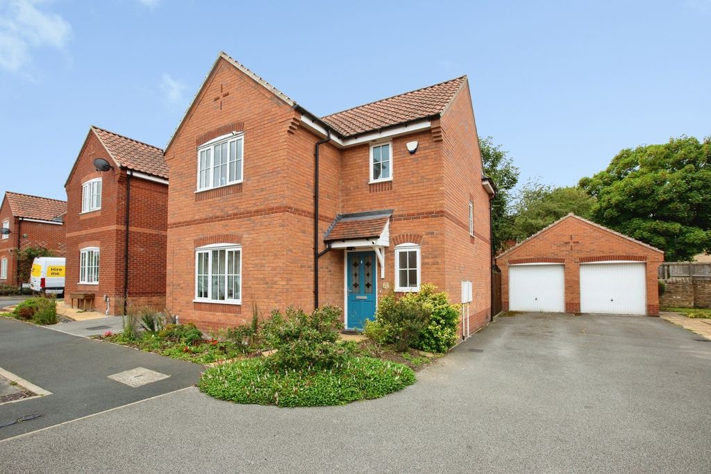 Property photo 1 of 16 Pbox-Img.Jpg