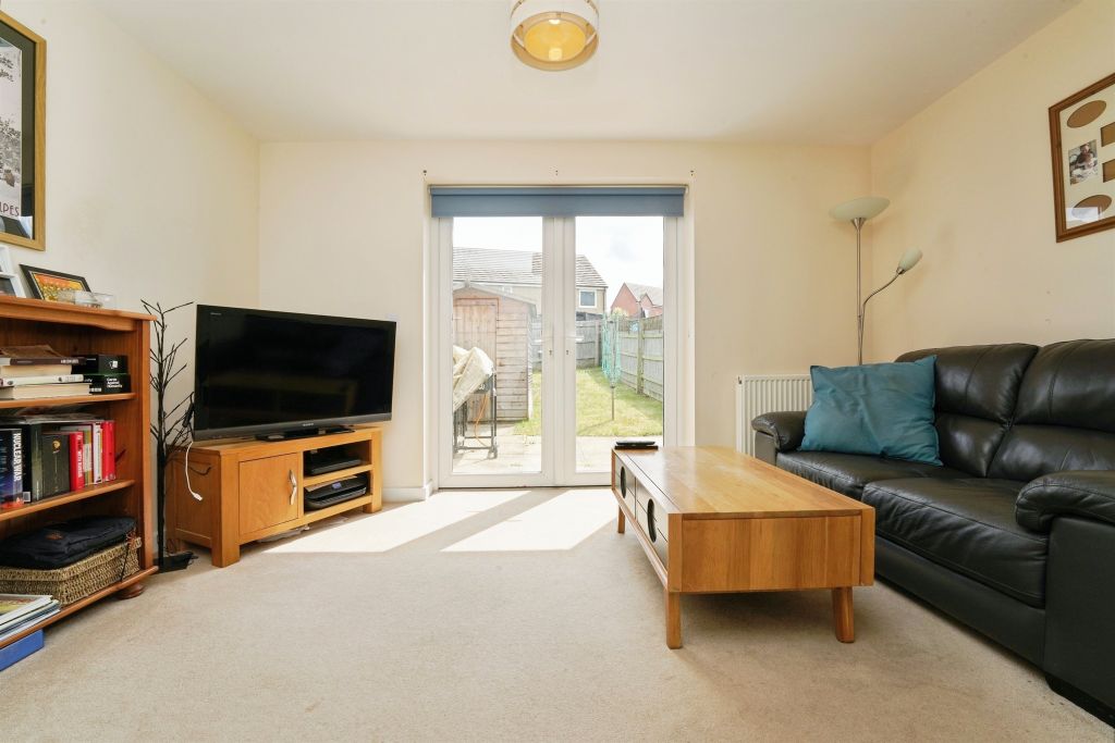 Property photo 3 of 17