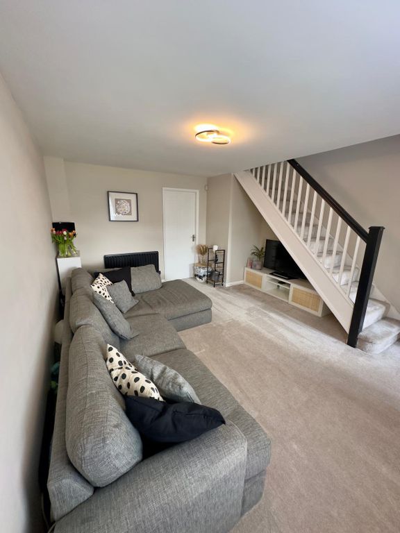 Property photo 3 of 22