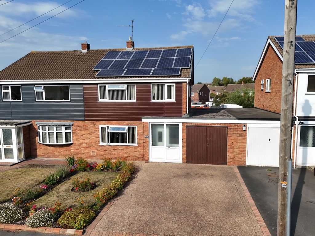 Property photo 1 of 19 4427500