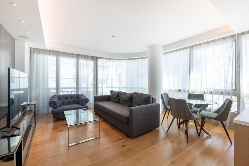 Property photo 2 of 21 Image0.Jpeg