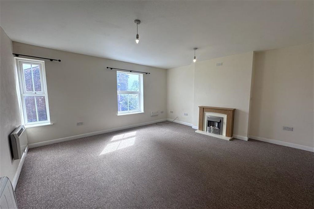 Property photo 2 of 9 (Main)