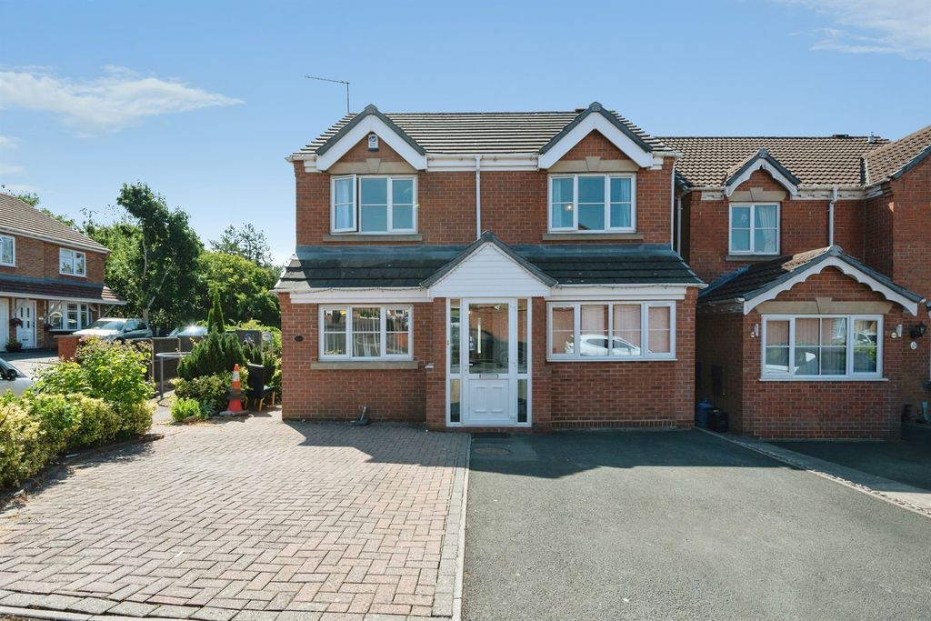 Property photo 1 of 17