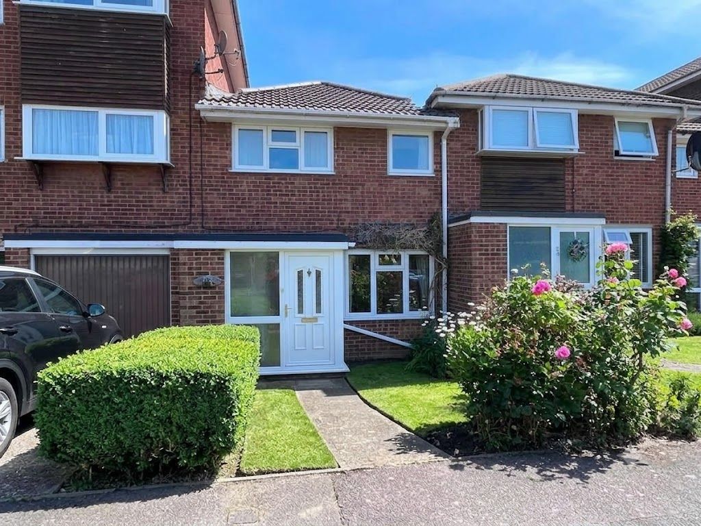 Property photo 1 of 14