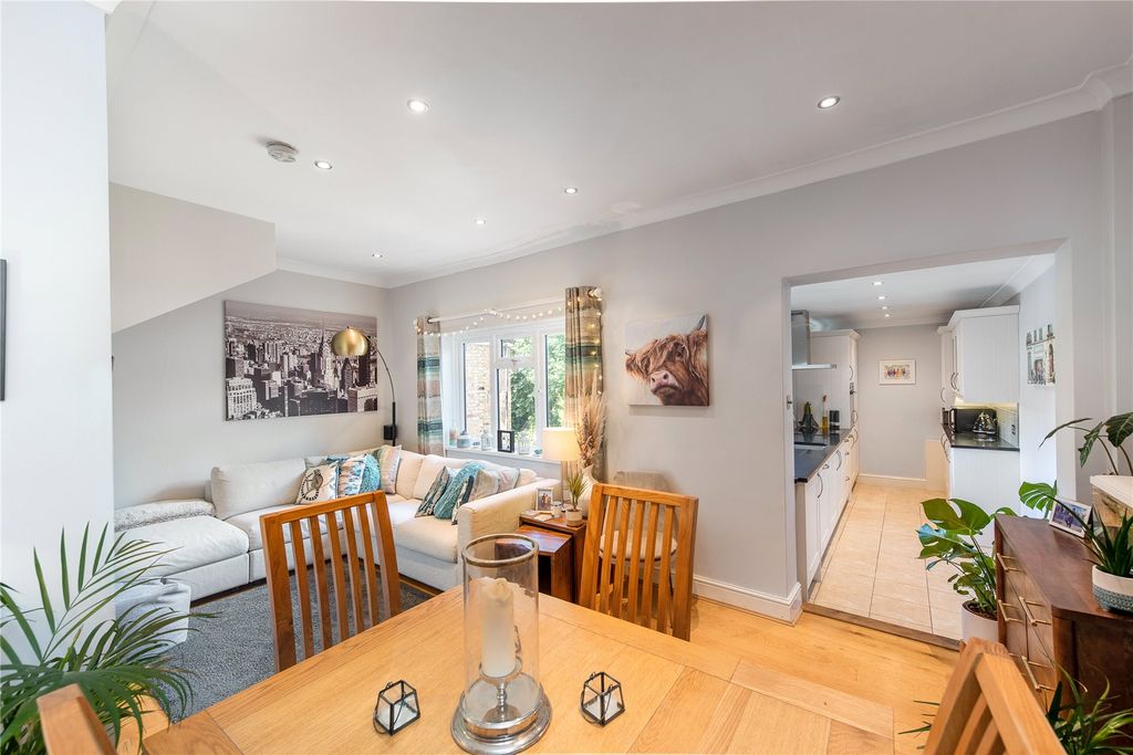 Property photo 1 of 11 Reception Room