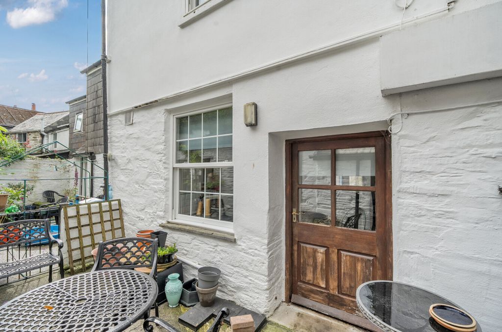 Property photo 3 of 13 1468364-1-6A229B0...