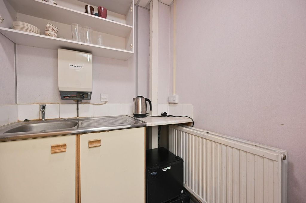 Property photo 2 of 14 2.Jpg