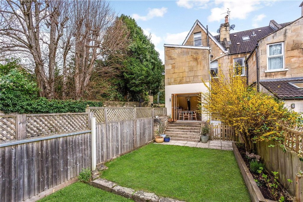 Property photo 3 of 11 Picture No. 11