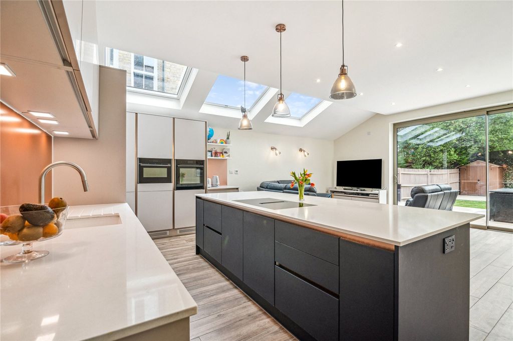 Property photo 1 of 14 Kitchen
