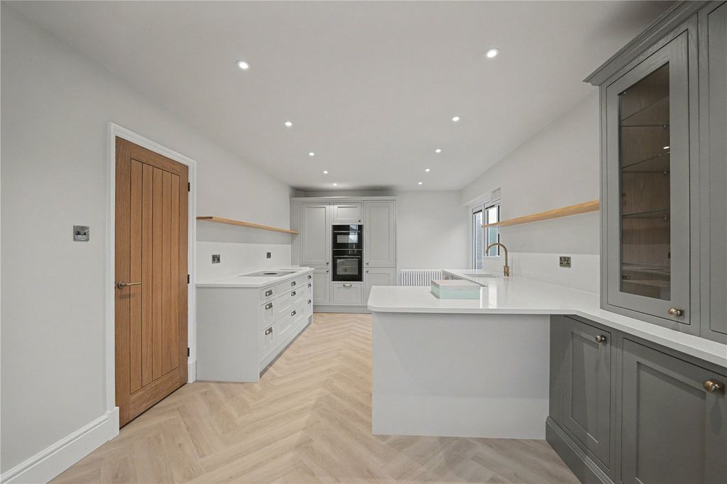 Property photo 3 of 13 Picture No. 04