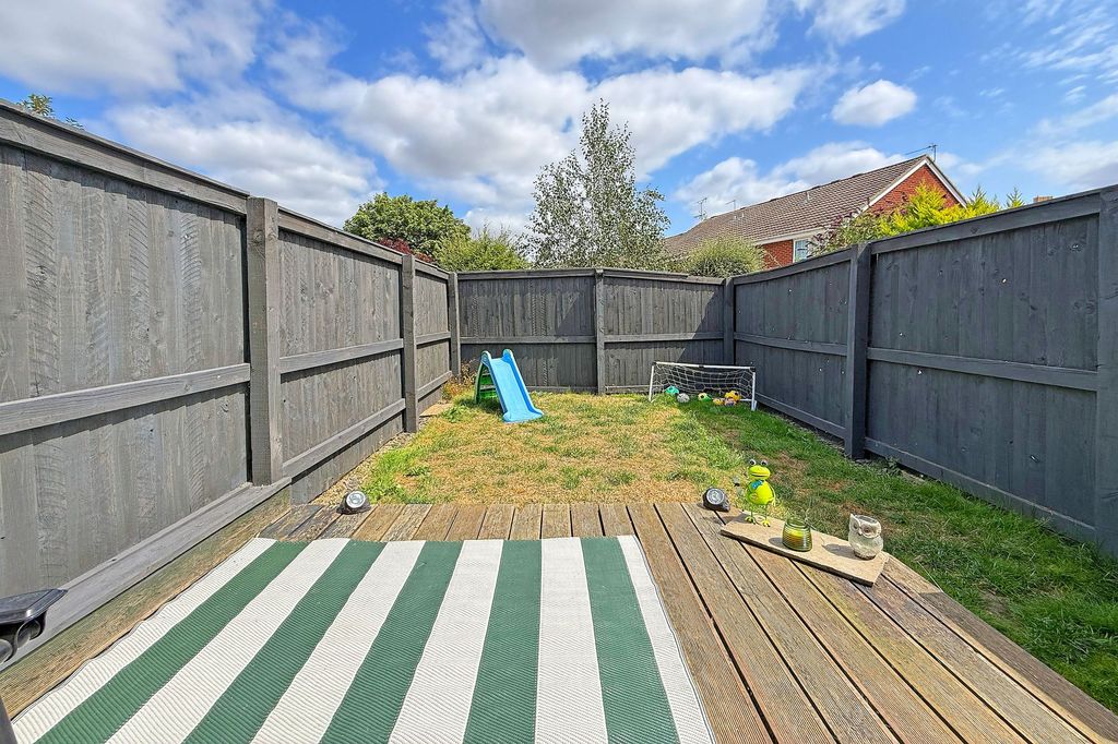 Property photo 3 of 10