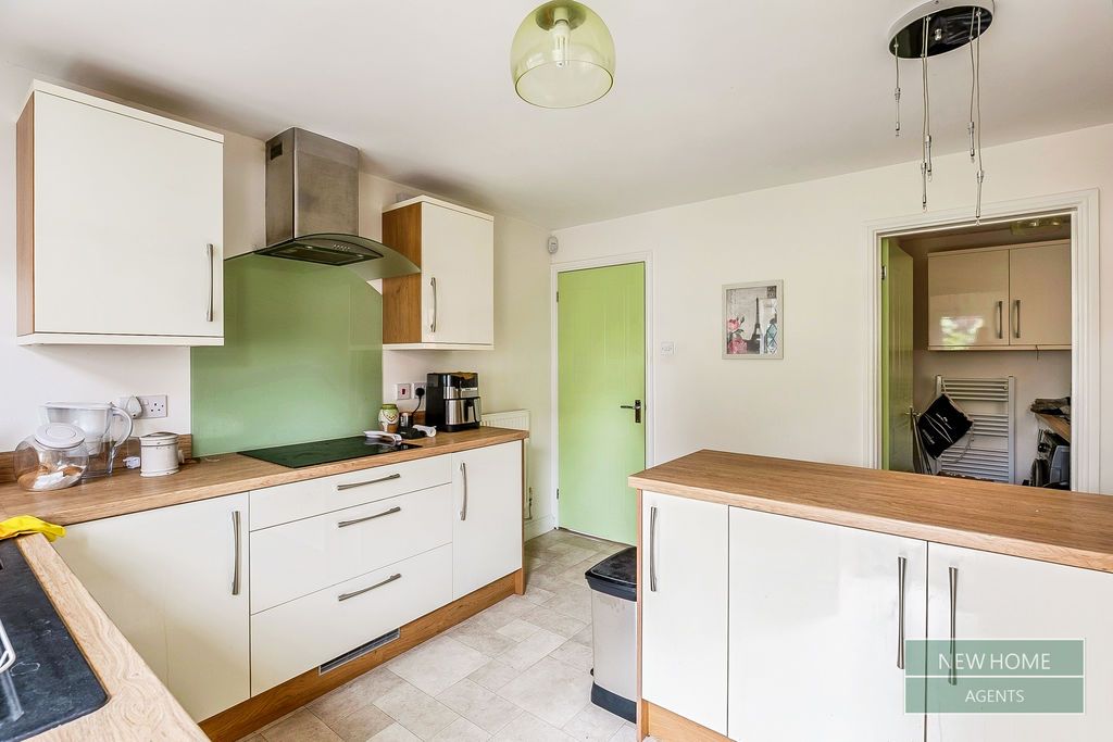 Property photo 2 of 21 Photo 10