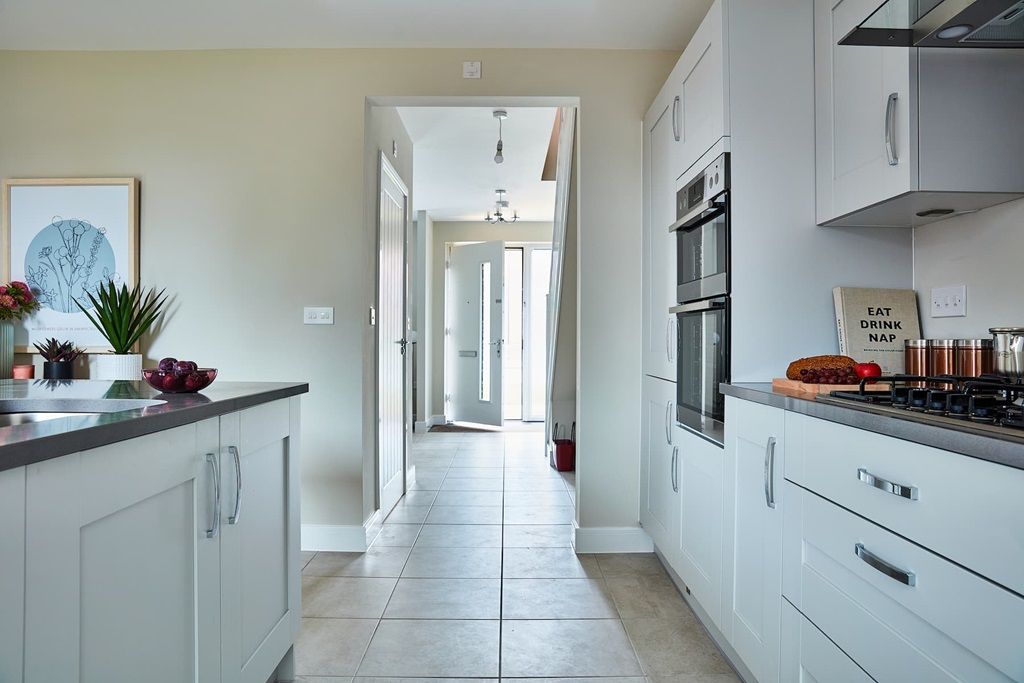 Property photo 3 of 13 Light And Airy