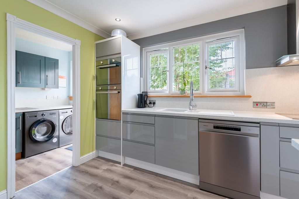 Property photo 3 of 29 Lev1502Jmp Kitchen.Jpg