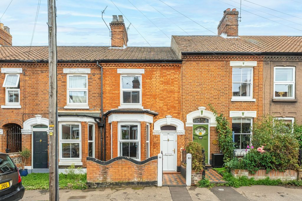 Property photo 1 of 13