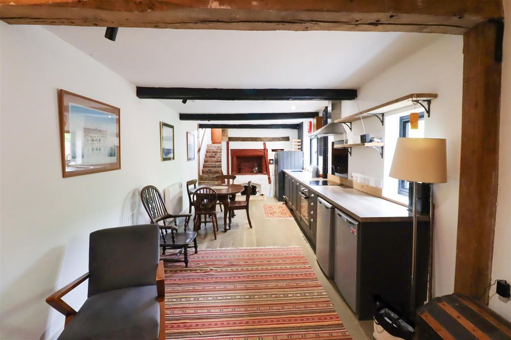 Property photo 3 of 12 Img_7563.Jpg