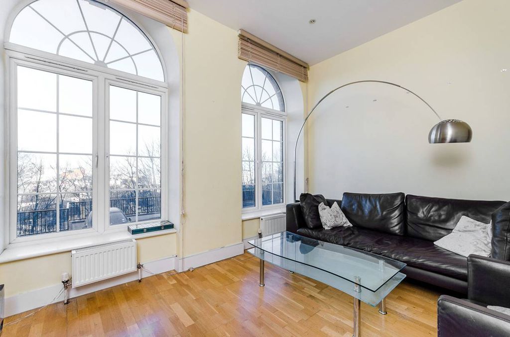 Property photo 1 of 7