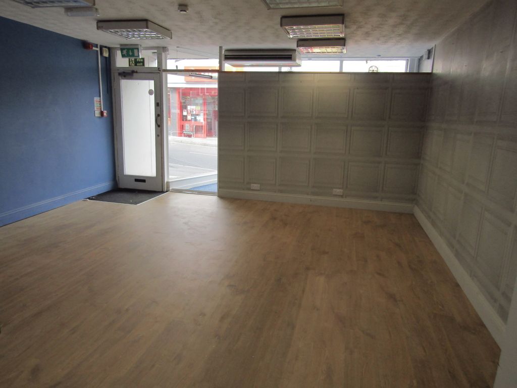 Property photo 3 of 8 Img_0947