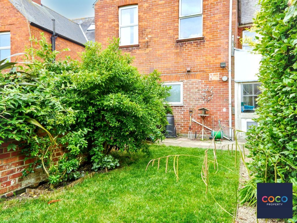 Property photo 3 of 7 5186682