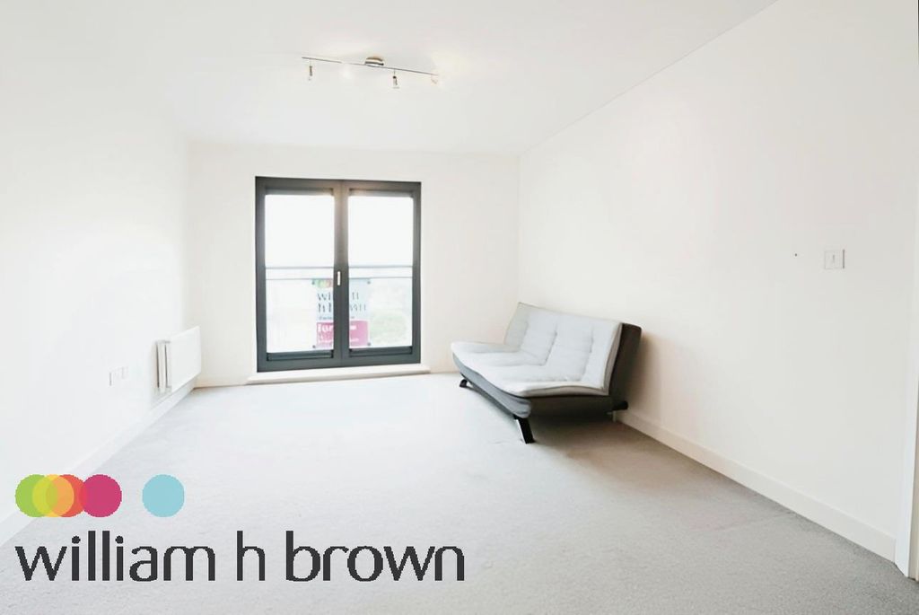 Property photo 2 of 11 Image