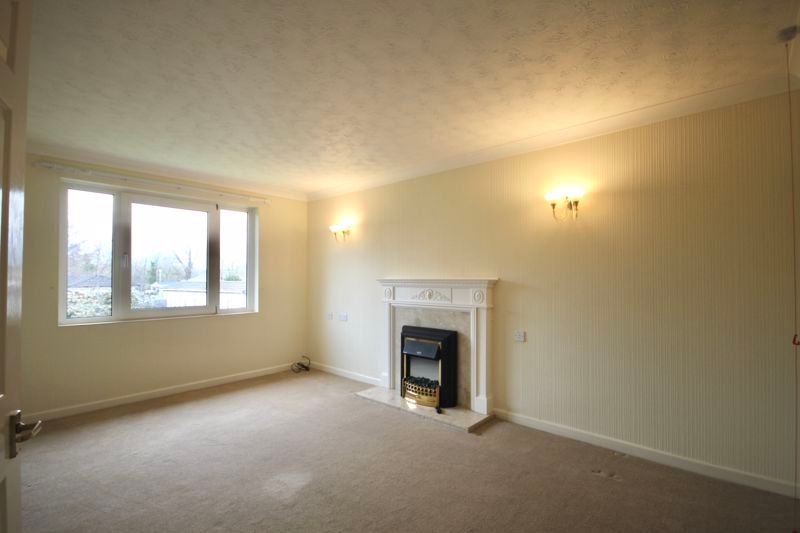 Property photo 2 of 7 Photo 7