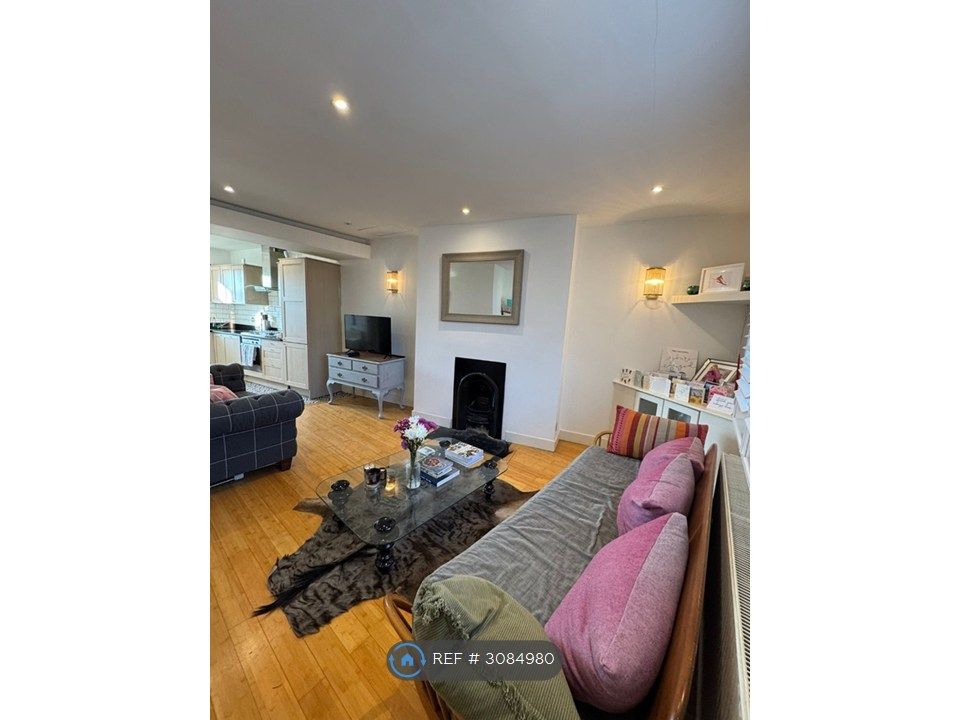 Property photo 3 of 14 Living Room - Sitting Area