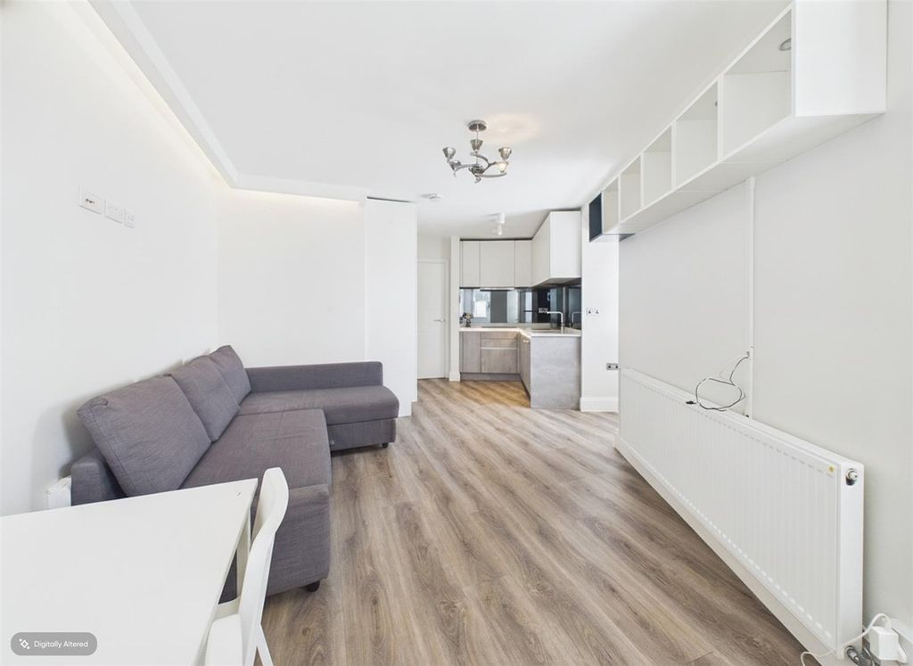 Property photo 1 of 7 Cam02489G0-Pr0294-Still001-001.Jpg
