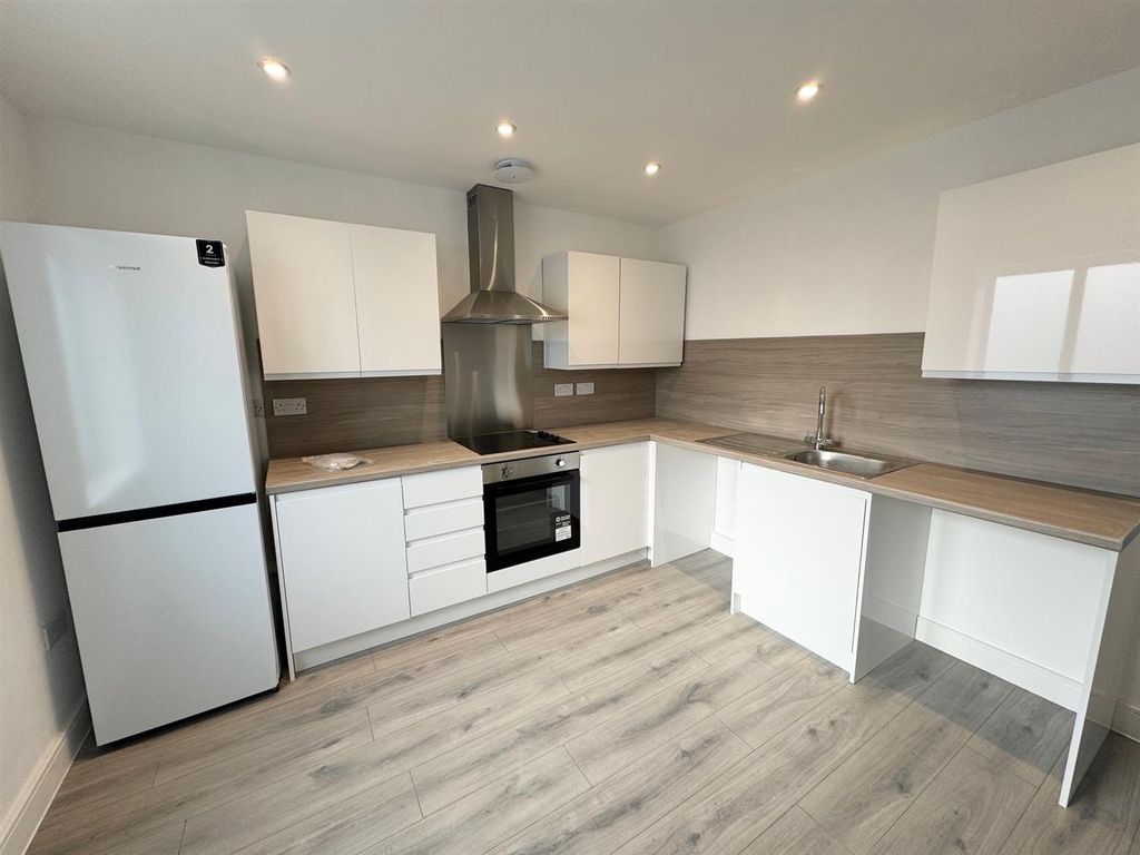 Property photo 2 of 8 Img_4924.Jpg