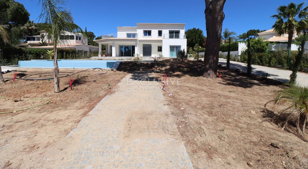 Property photo 1 of 59